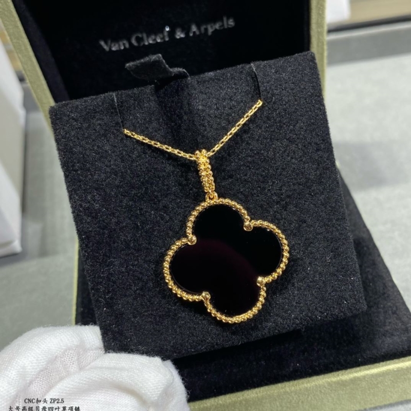 Vca Necklaces